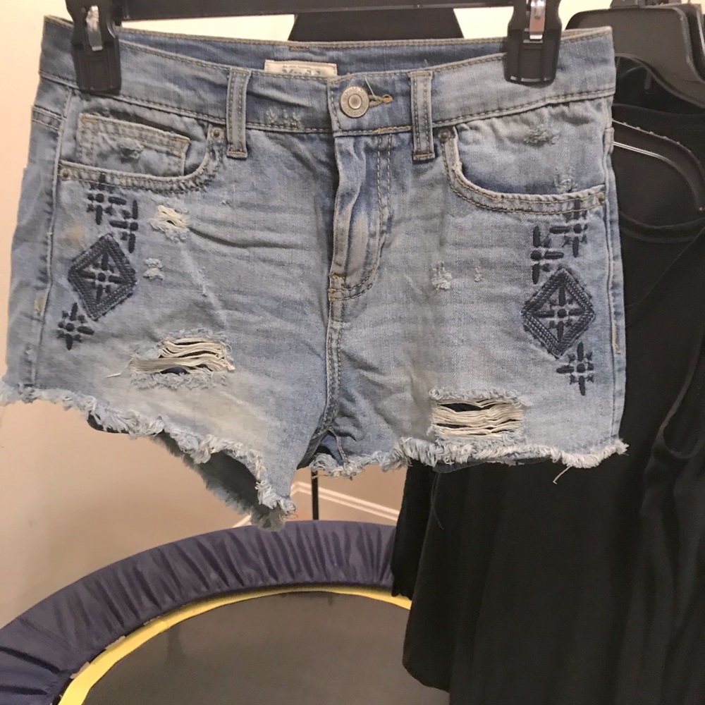MUDD Jean shorts